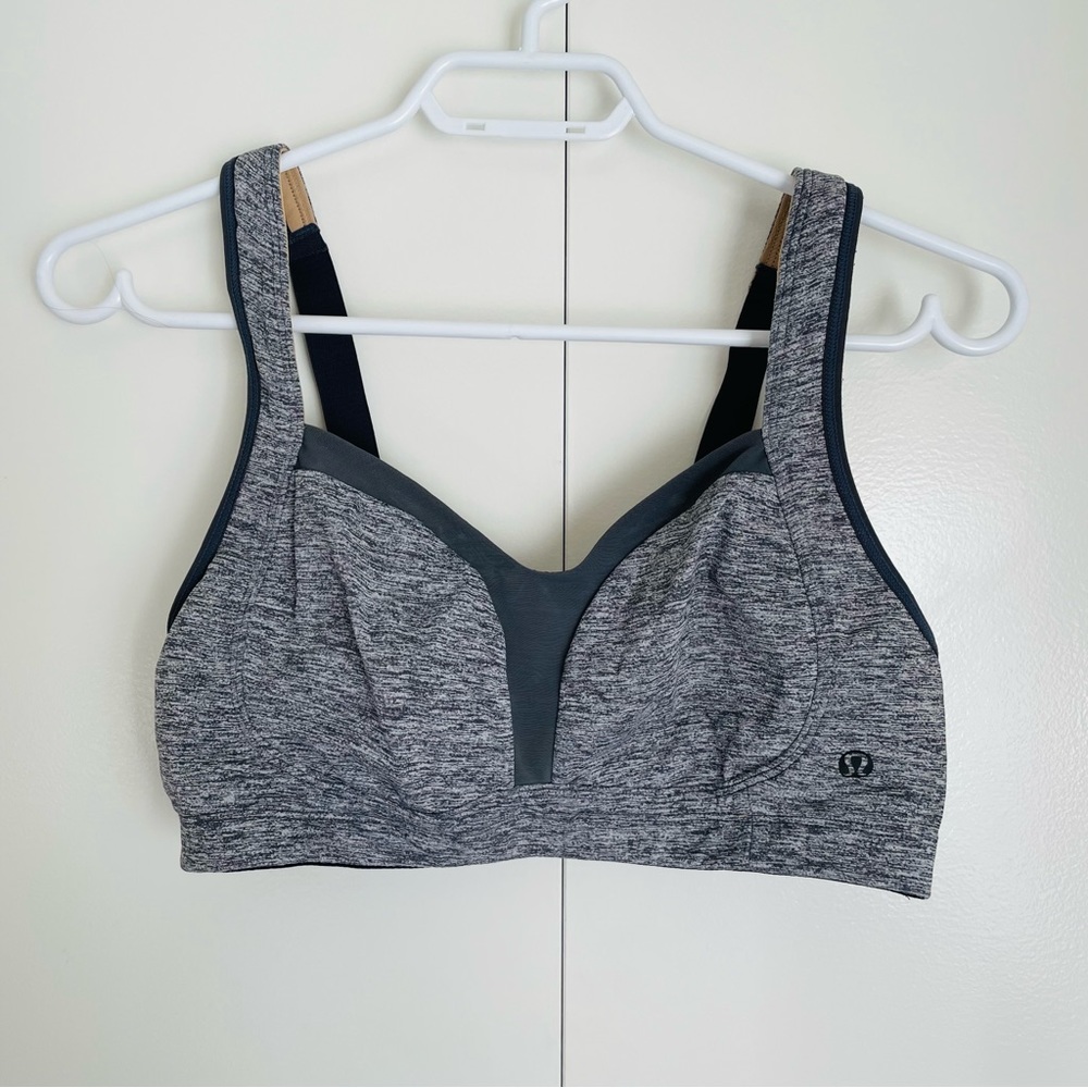 Lululemon Ta Ta Tamer III Sz 10 - Picture 9 of 9
